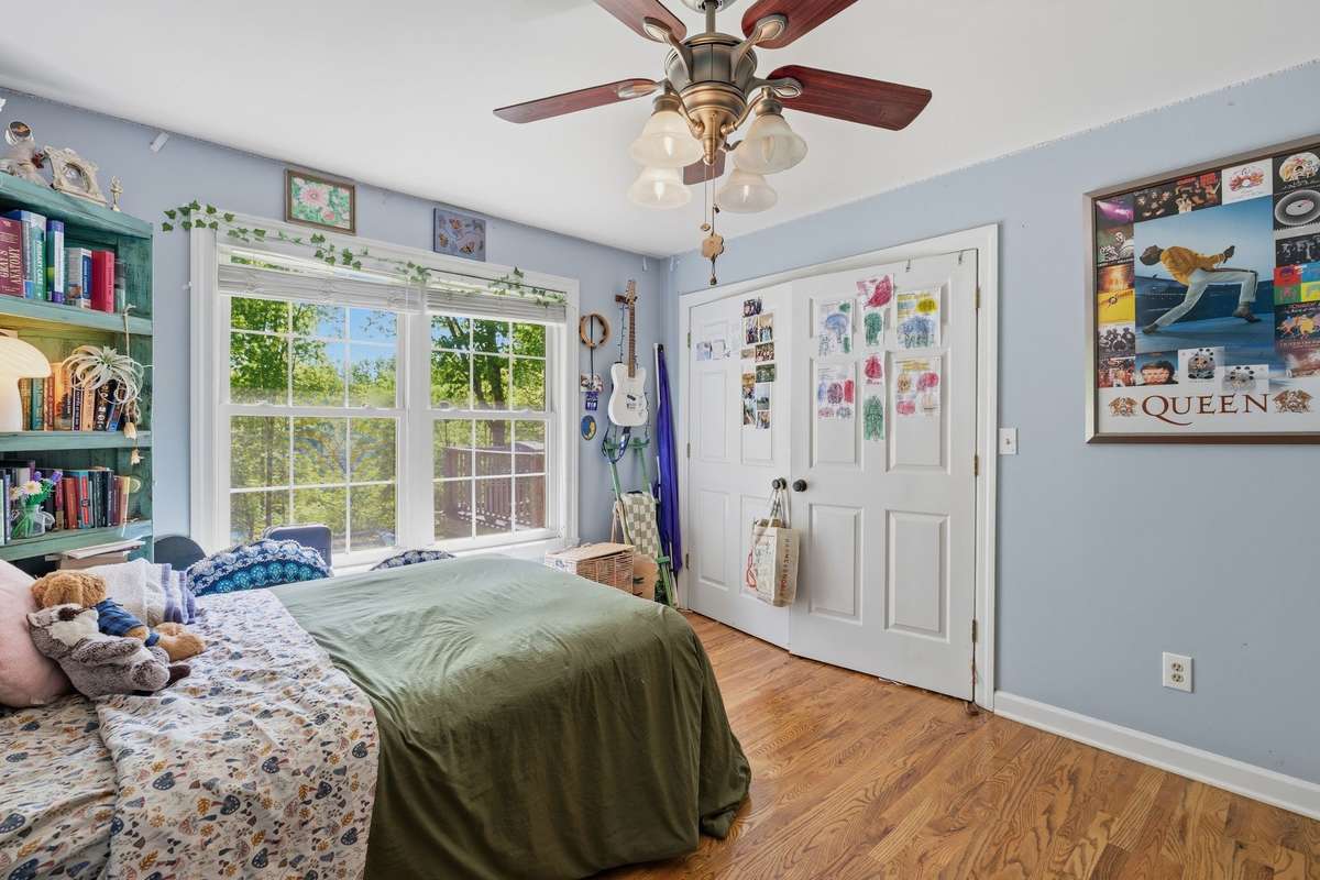 AND ANOTHER LOOK - DOUBLE CLOSETS IN EACH OF THE 3 BEDROOMS - MASTER BEDROOM HAS A BIG WALK-IN CLOSET.