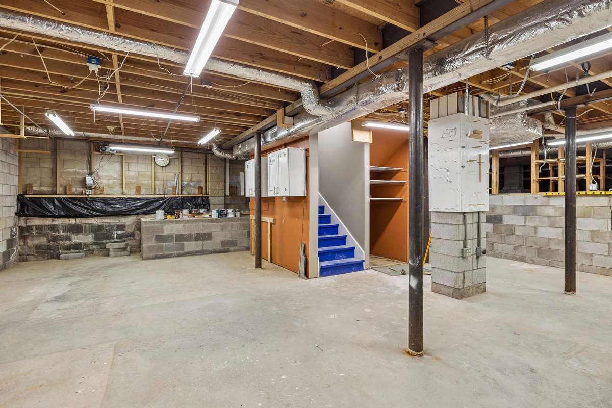 Versatile 896 sq ft unfinished basement offering endless possibilities! Create a workshop, hobby space, or design it your way