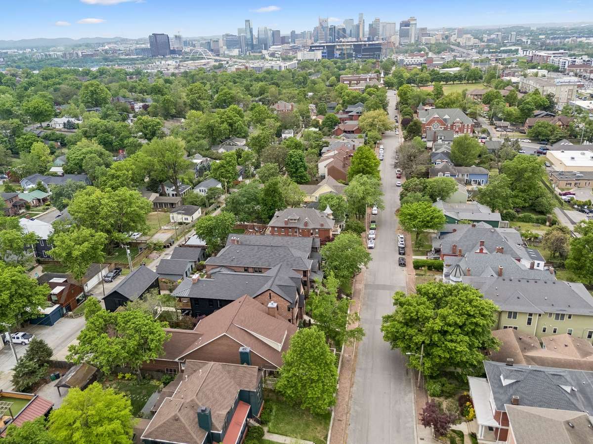 Enjoy easy access to downtown, Nissan Stadium, Bridgestone Arena, and all that Nashville has to offer