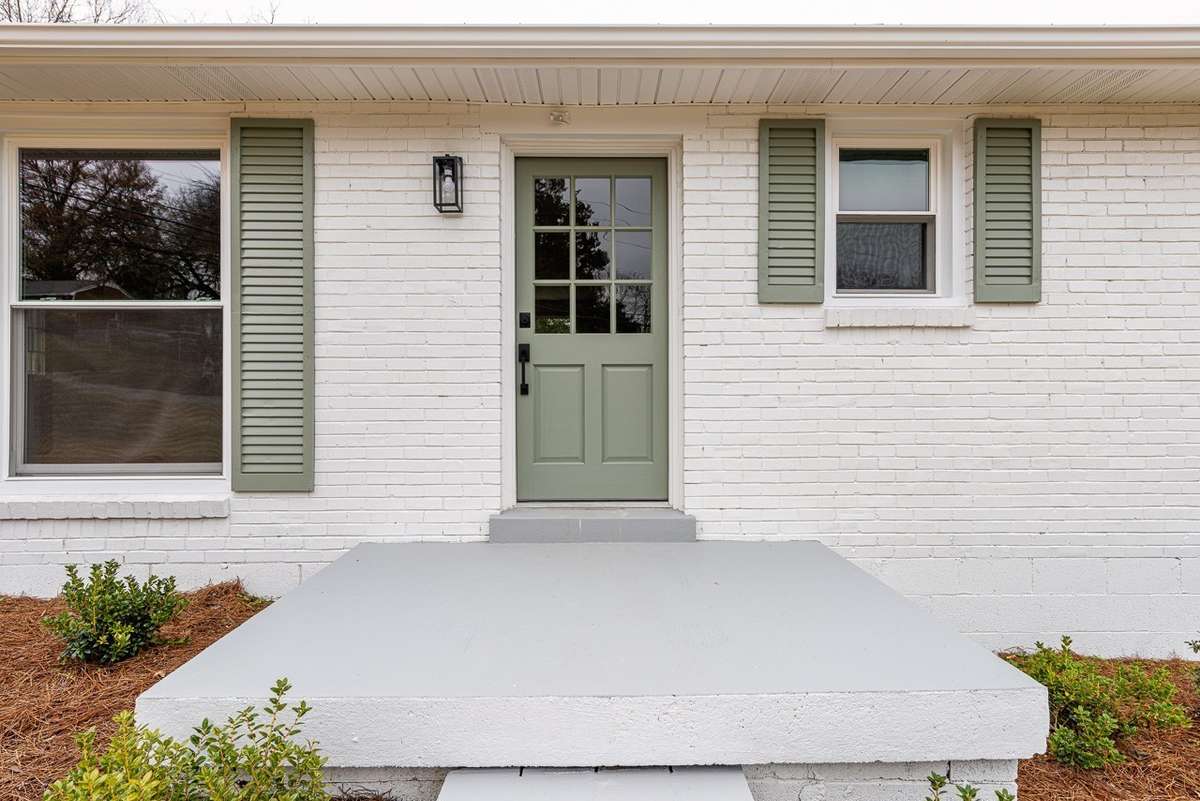 The beautifully white painted and sage-y green accents will bring a smile to you and your guests faces.