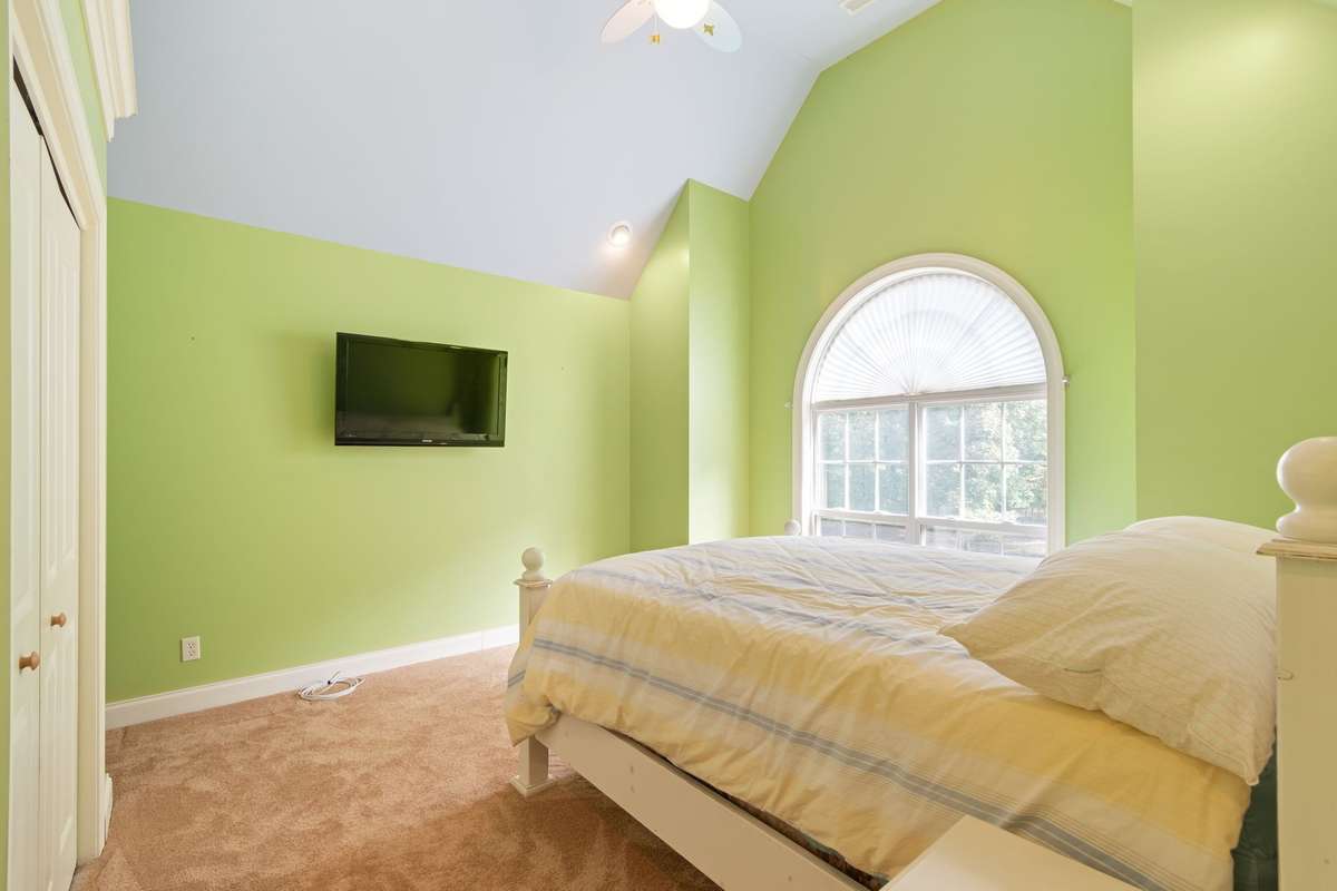 Bedroom 3 upstairs