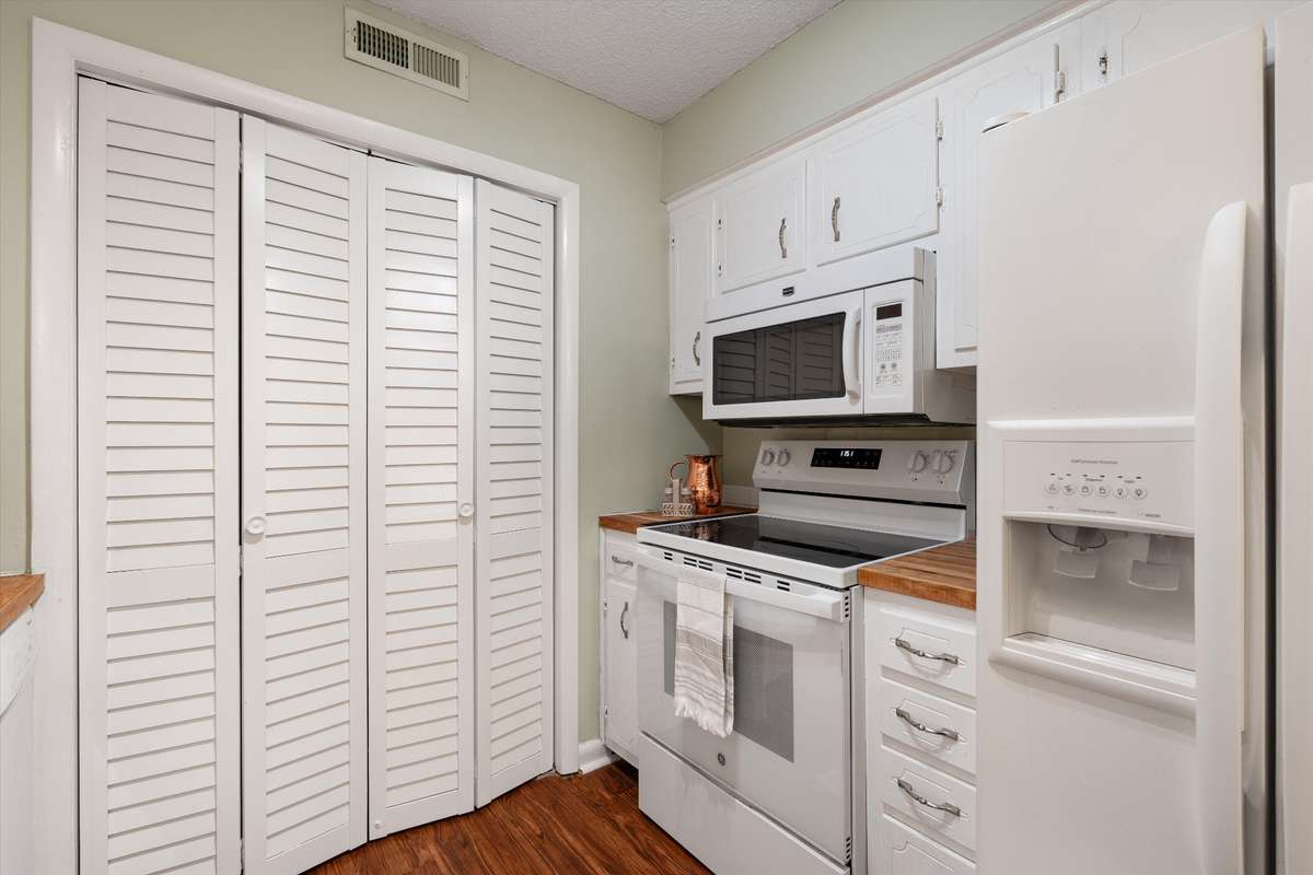 All appliances stay...