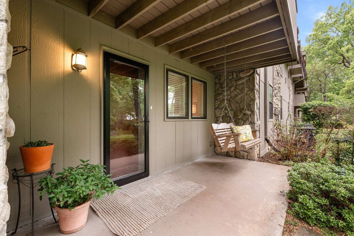 Welcoming porch of your very own.