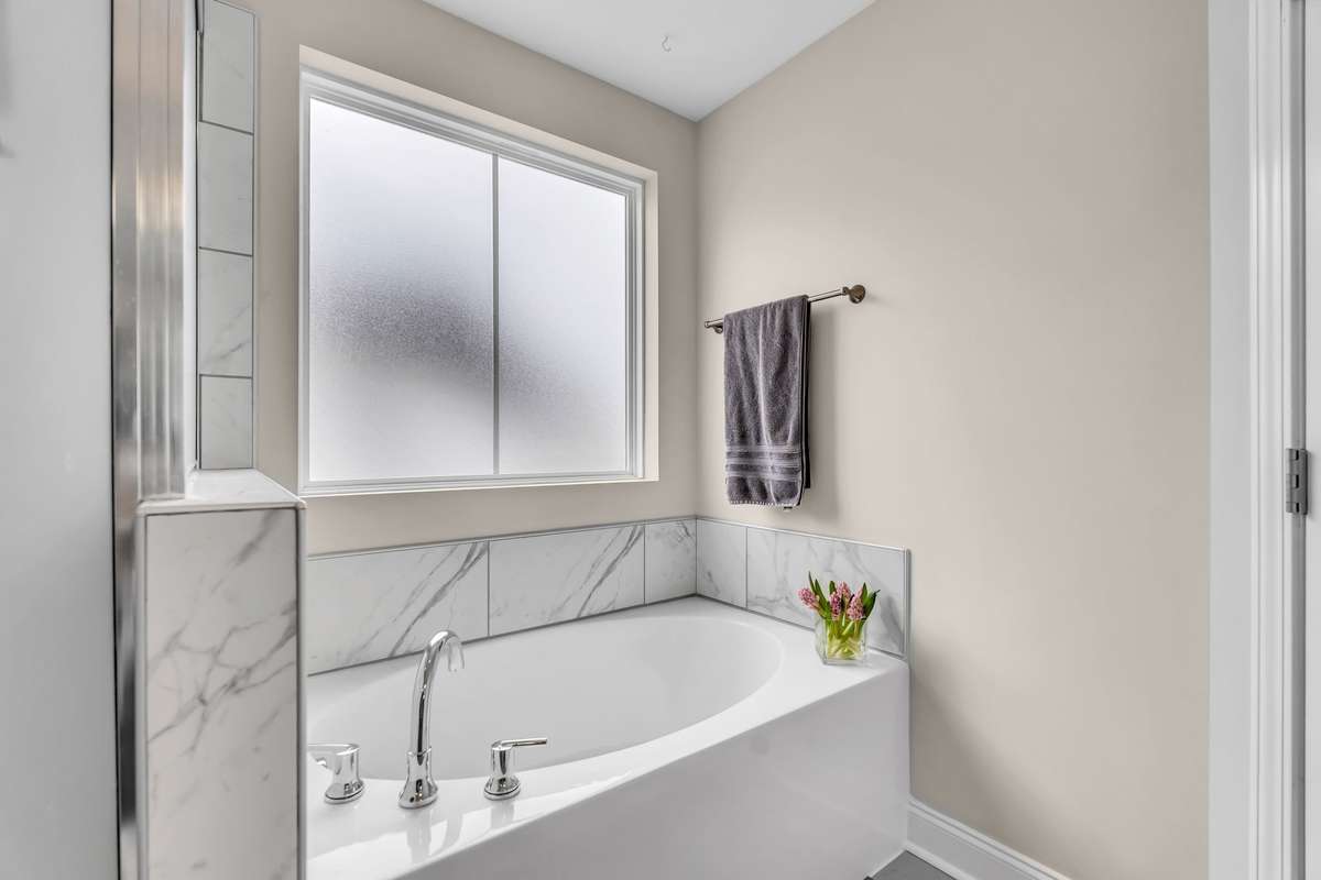 Soaker Tub