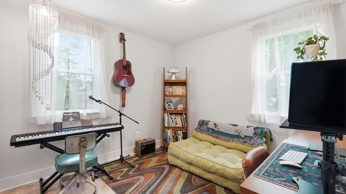 Bedroom #3 (currently being used as a studio)