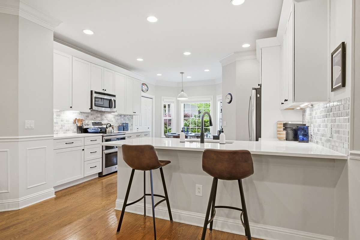 Eat-in kitchen has been completely renovated