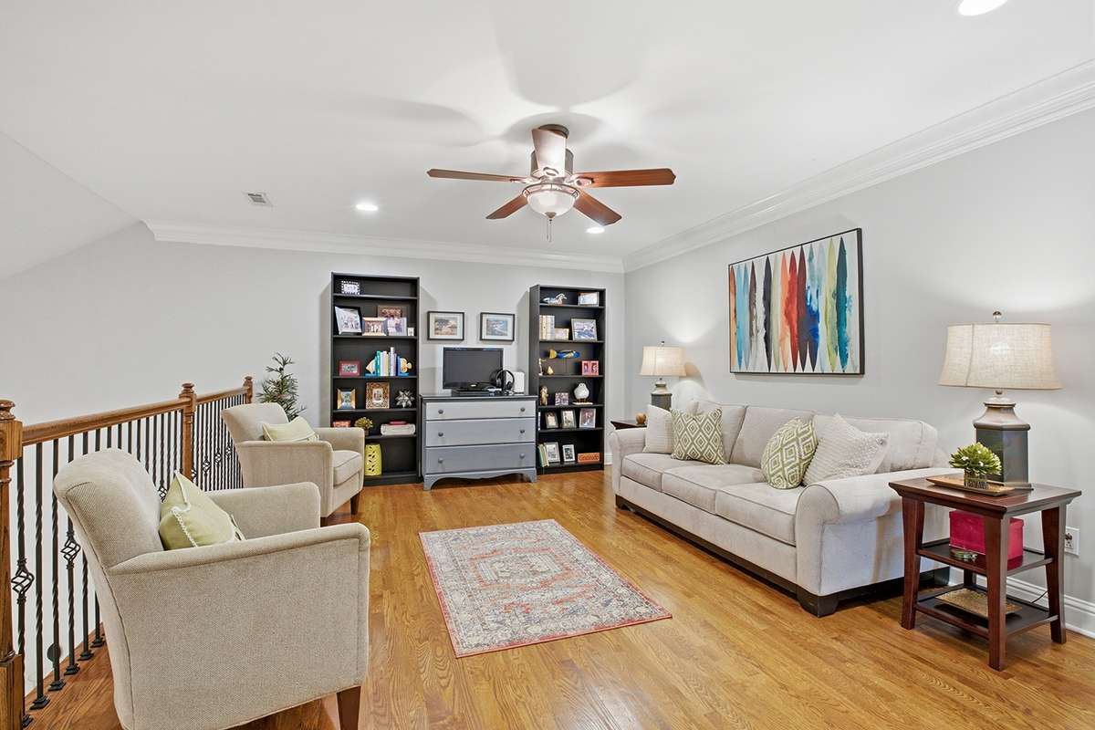 Upstairs rec room/den