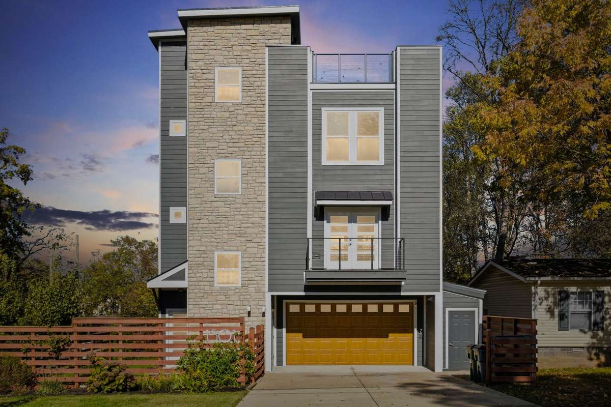 Located just steps from the heart of East Nashville, with easy walking access to some of the area’s most popular restaurants, coffee shops, and local boutiques