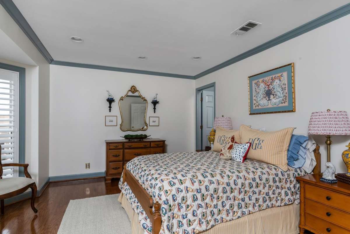 Beautifully painted crown molding + window trim.
