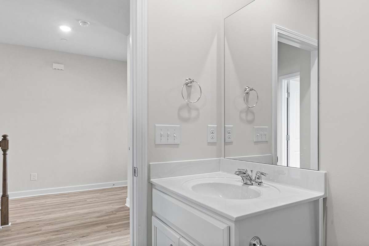 Full guest bath first floor