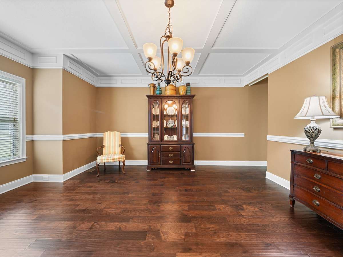 Formal dining room—perfect for hosting dinners and special occasions.
