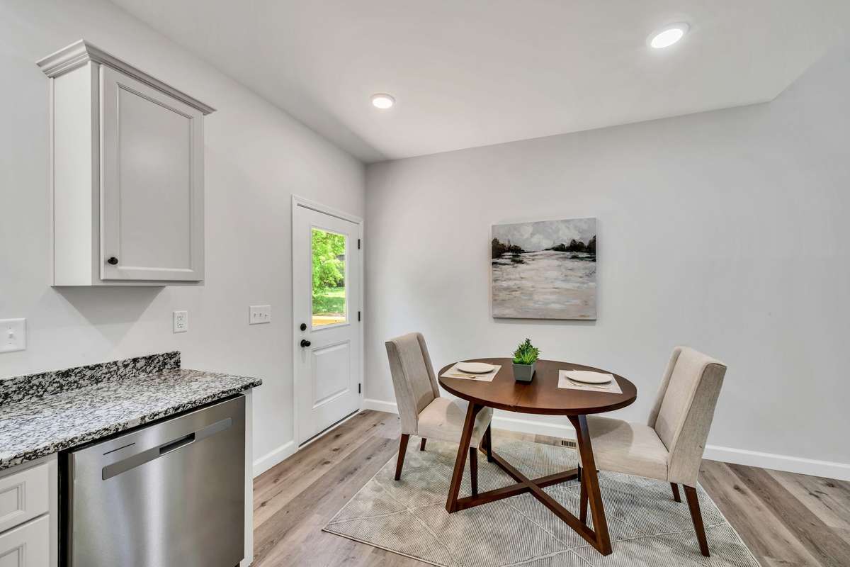 HOT Selling Location....Approx.5 Minutes to Charming + Historic Downtown Dickson