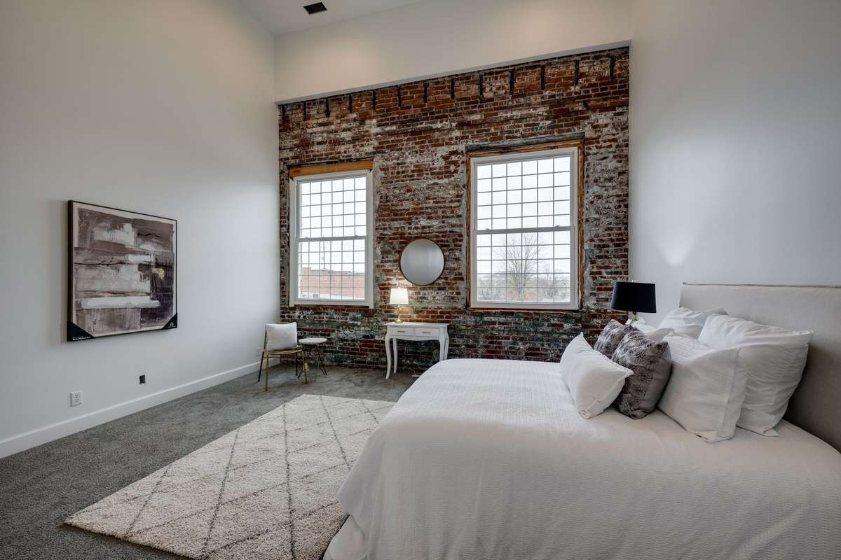 This Loft has ALL THE FEELS!!!