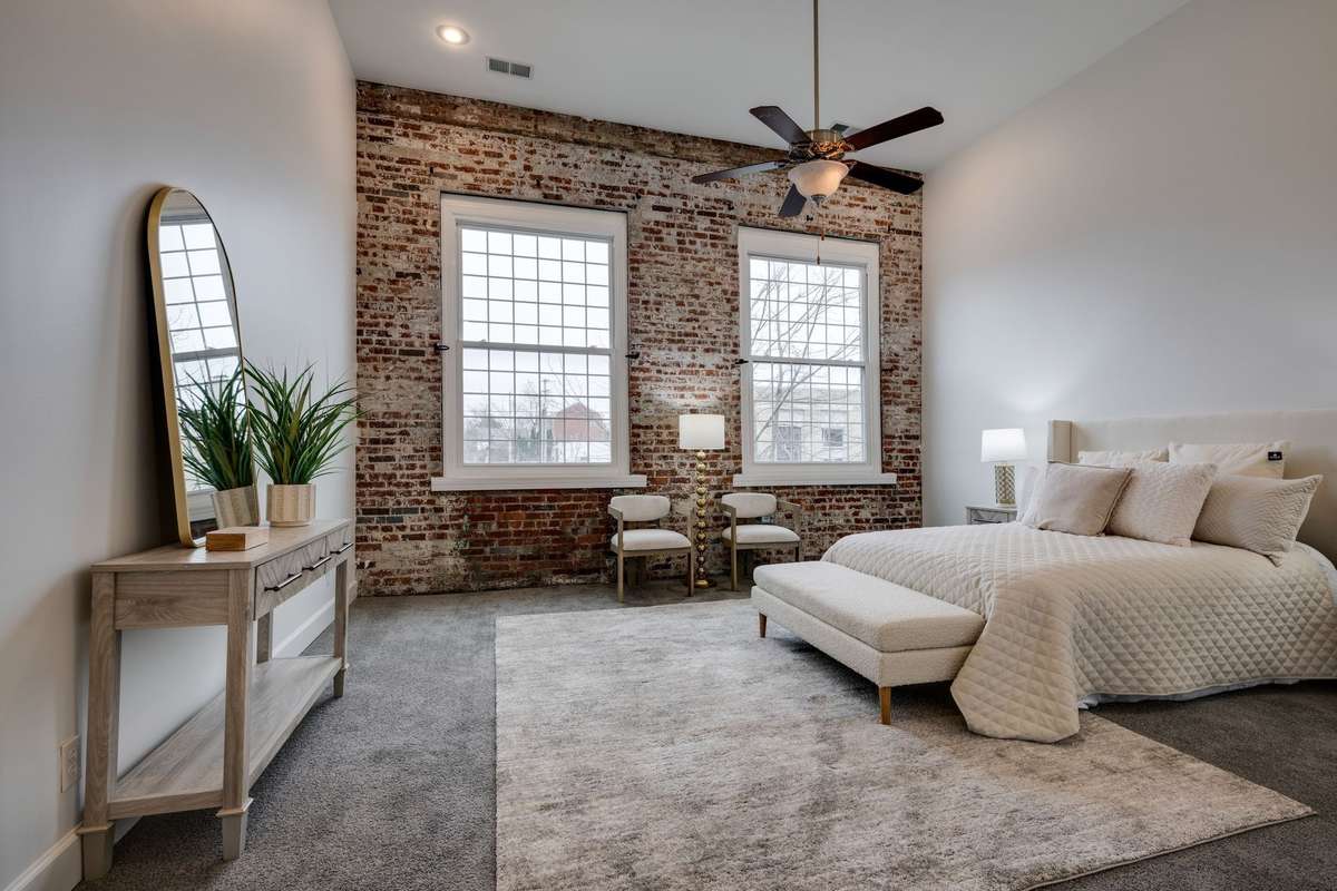 SPECTACULAR Windows in this Loft that  Flood in Natural Light