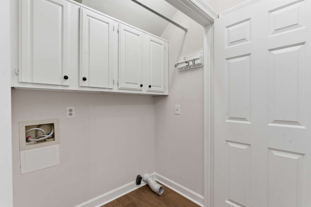 Main level utility room