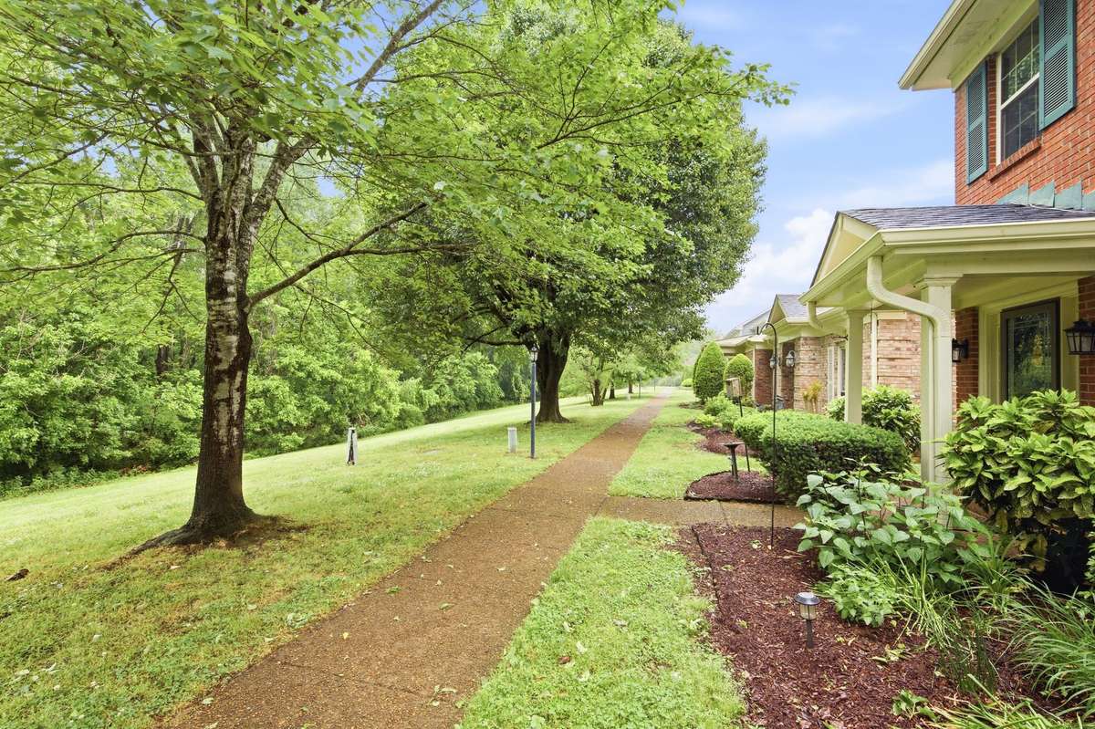 Walking path in front