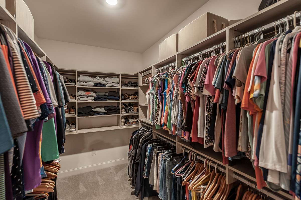 Custom closet