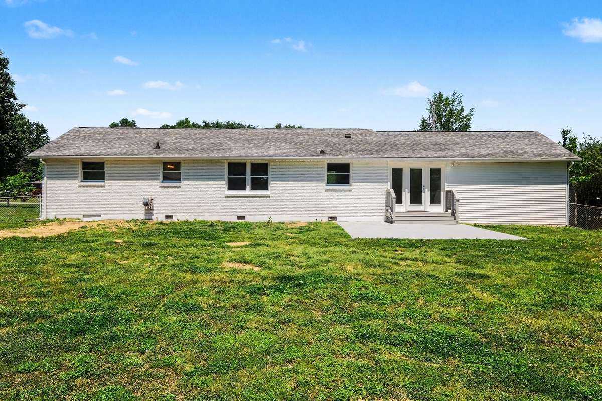HUGE Fenced-In Back Yard with Patio