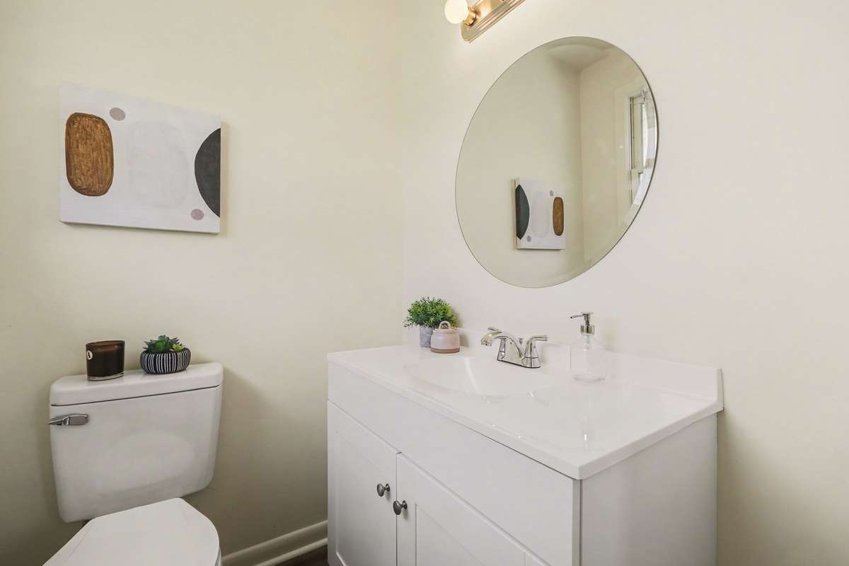 1/2 Bath in Bedroom 2