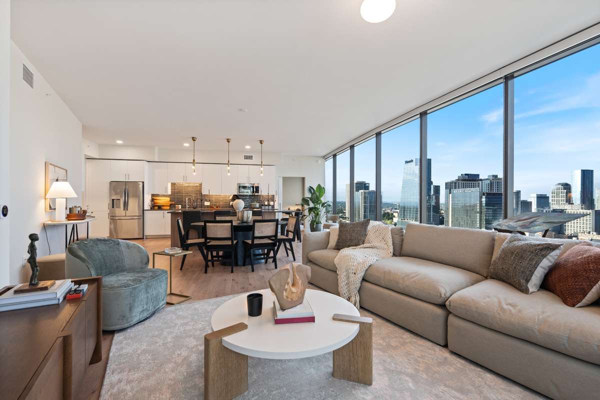 Same floorplan, floor 23