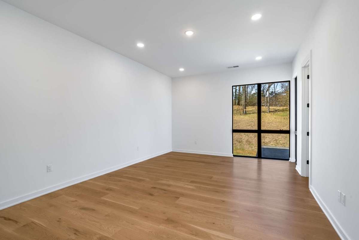 The bedroom 4 suite is also 20' x 14'
