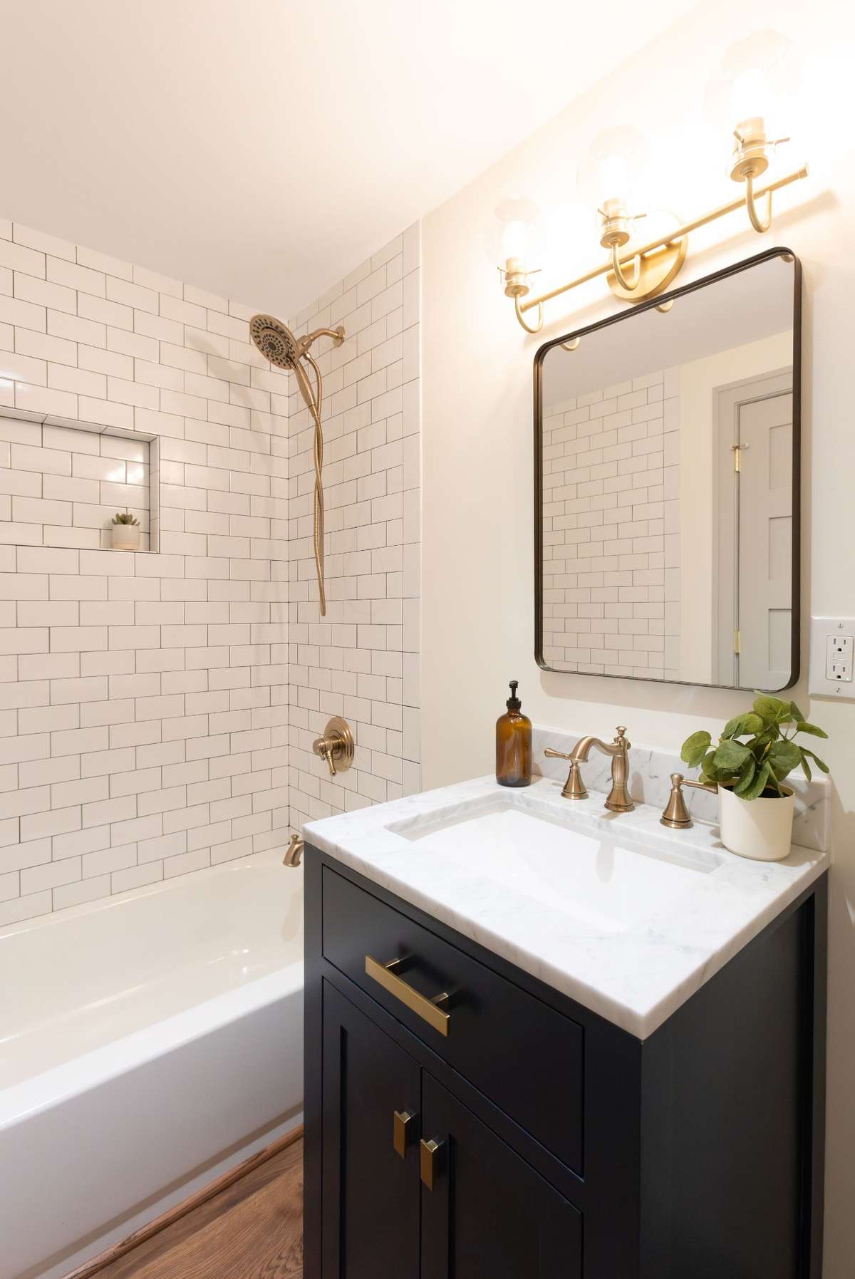 Downstairs 3rd full bathroom