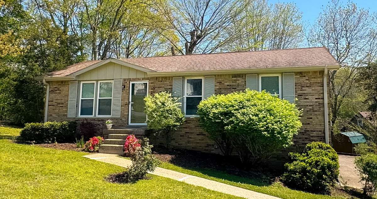 Welcome to 630 Debbie Drive!