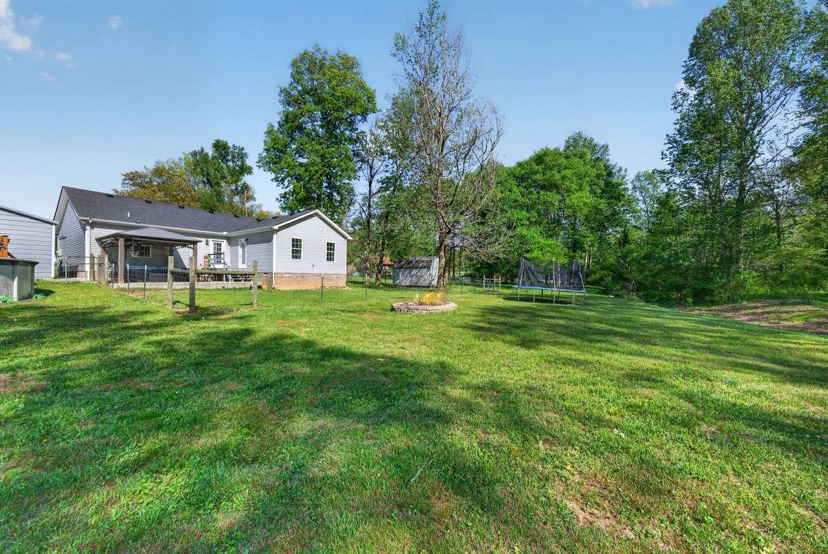 A view of the back of the property