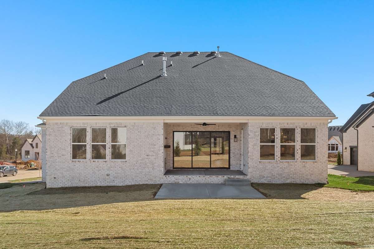 Rear view of the home.