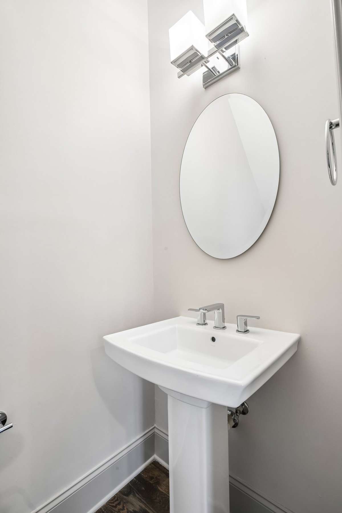 Powder bath