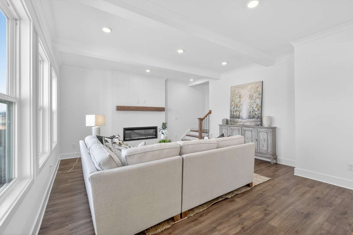 Photo shown is not of actual home for sale. Images depict model home of the Stanford floor plan and may include upgrades and features not included in this home.