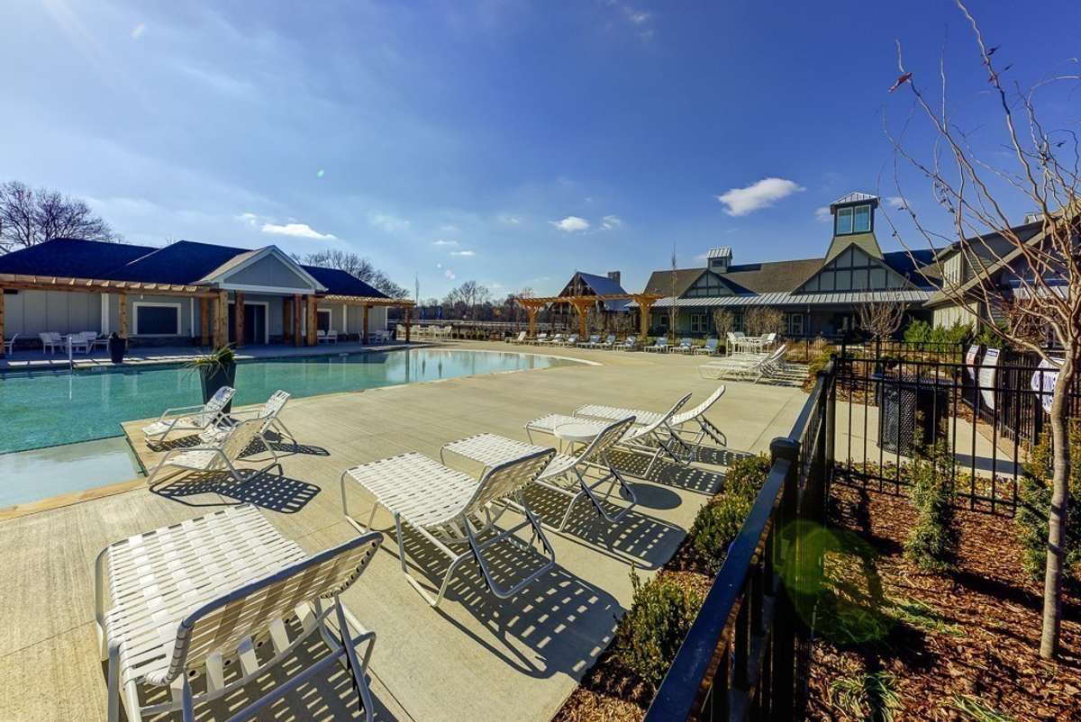 Pictures are used for marketing purposes only. Actual amenity building may vary.