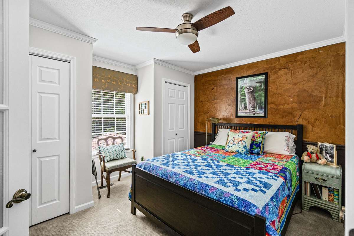 Guest bedroom or office