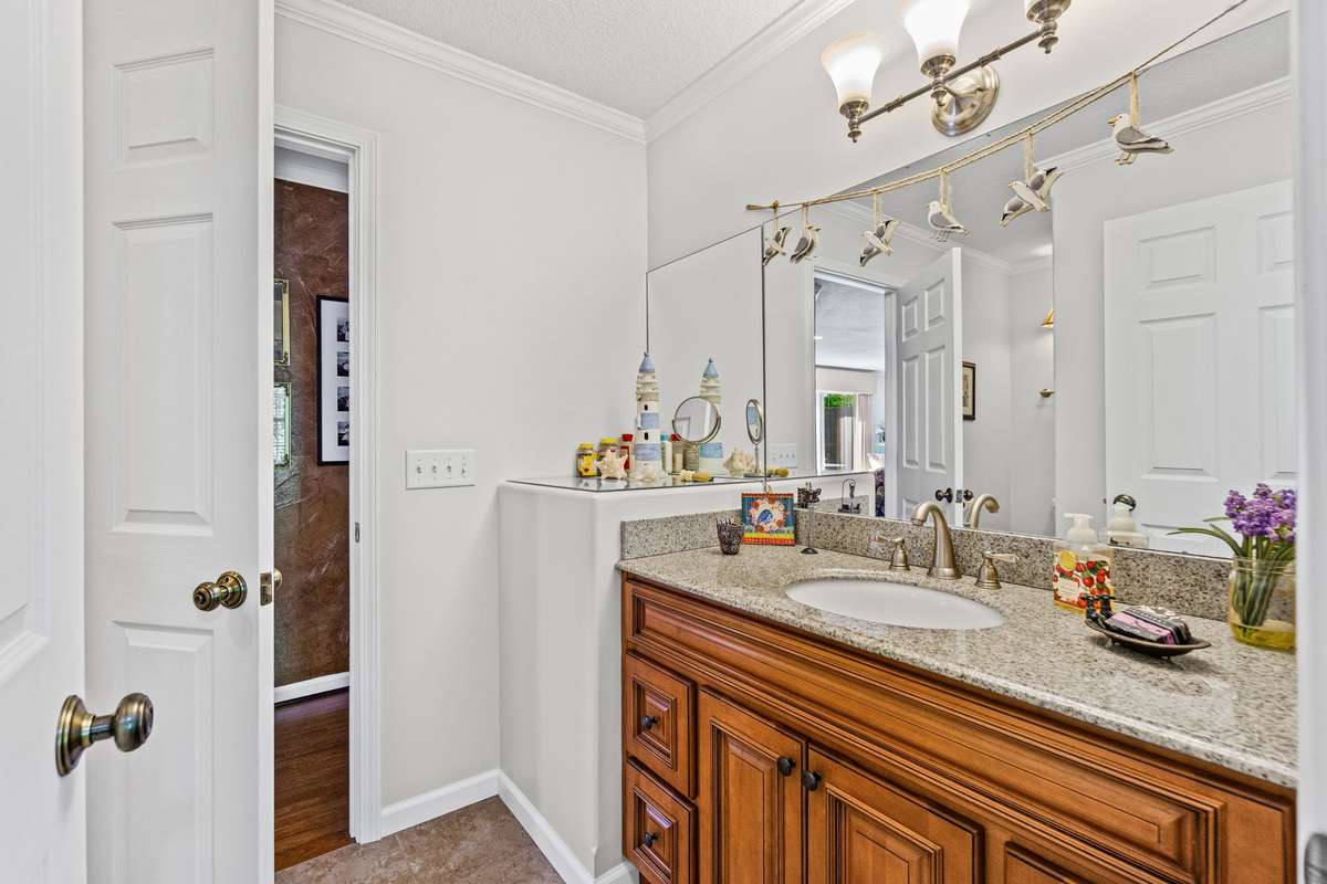 Guest bathroom