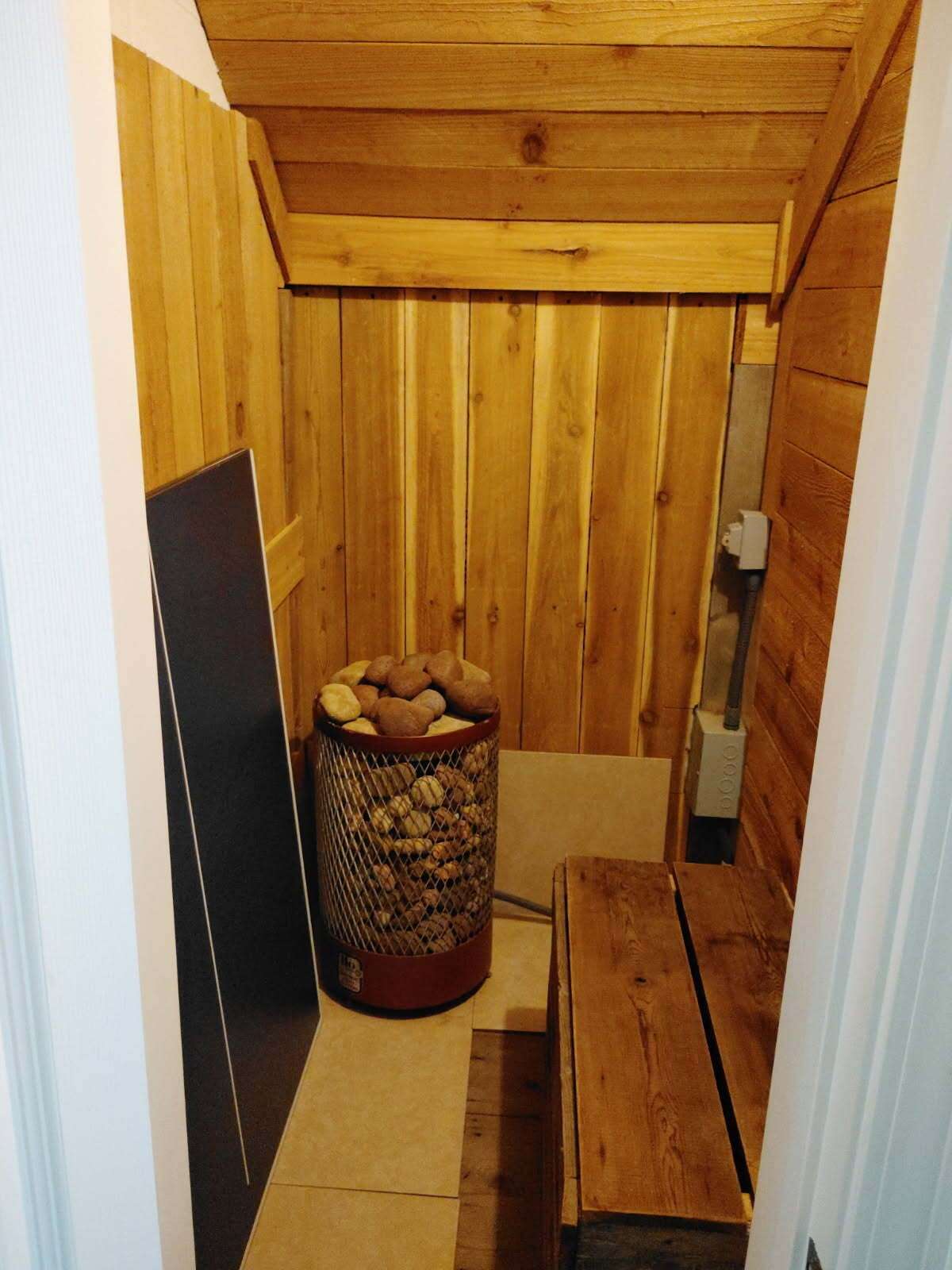 Wet/dry sauna