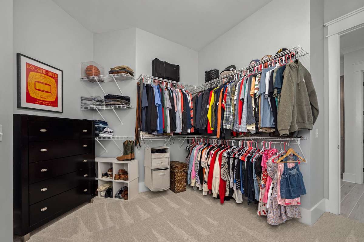 Owner's walk-in closet