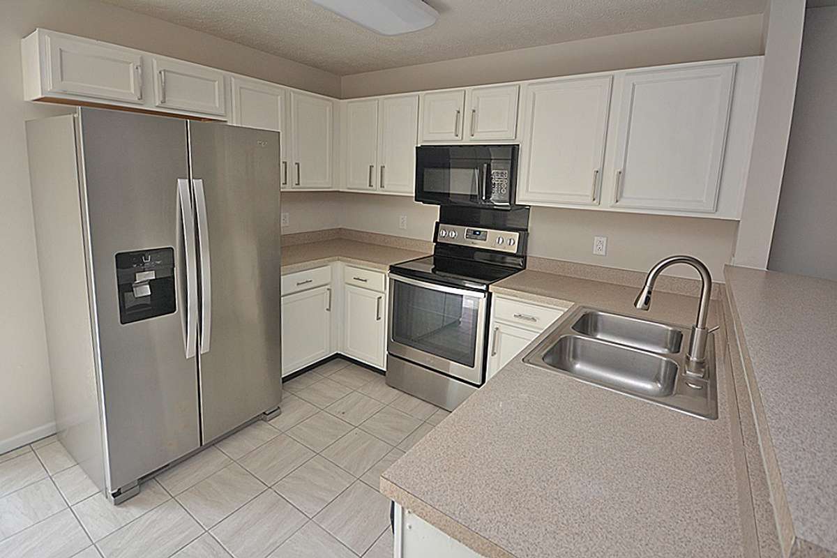 Fully equipped kitchen all in stainless.