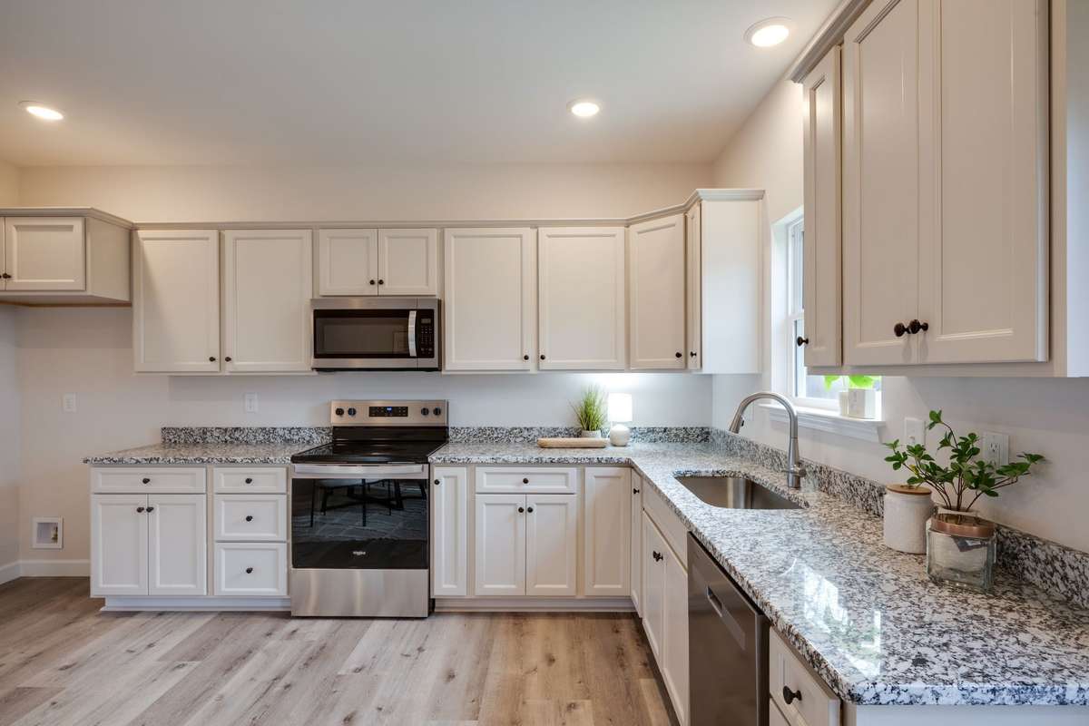 UPGRADED Full Granite Package Throughout