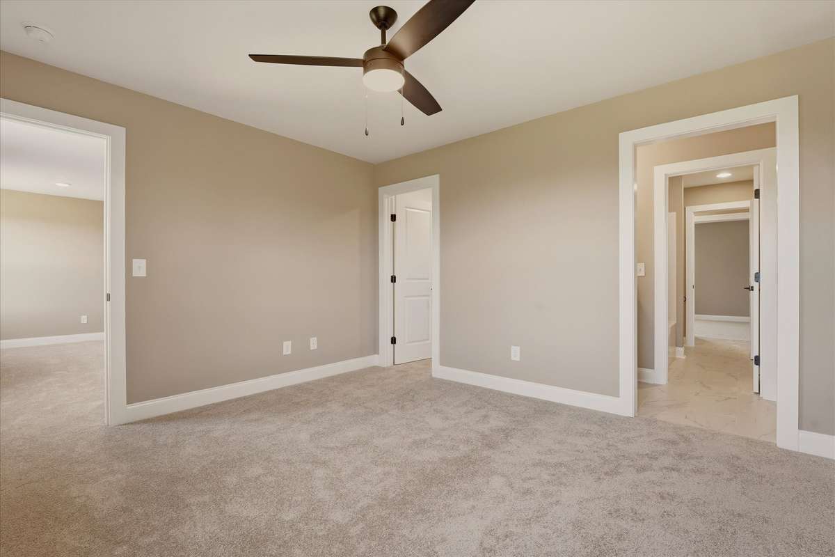 Upstairs Bedroom 2