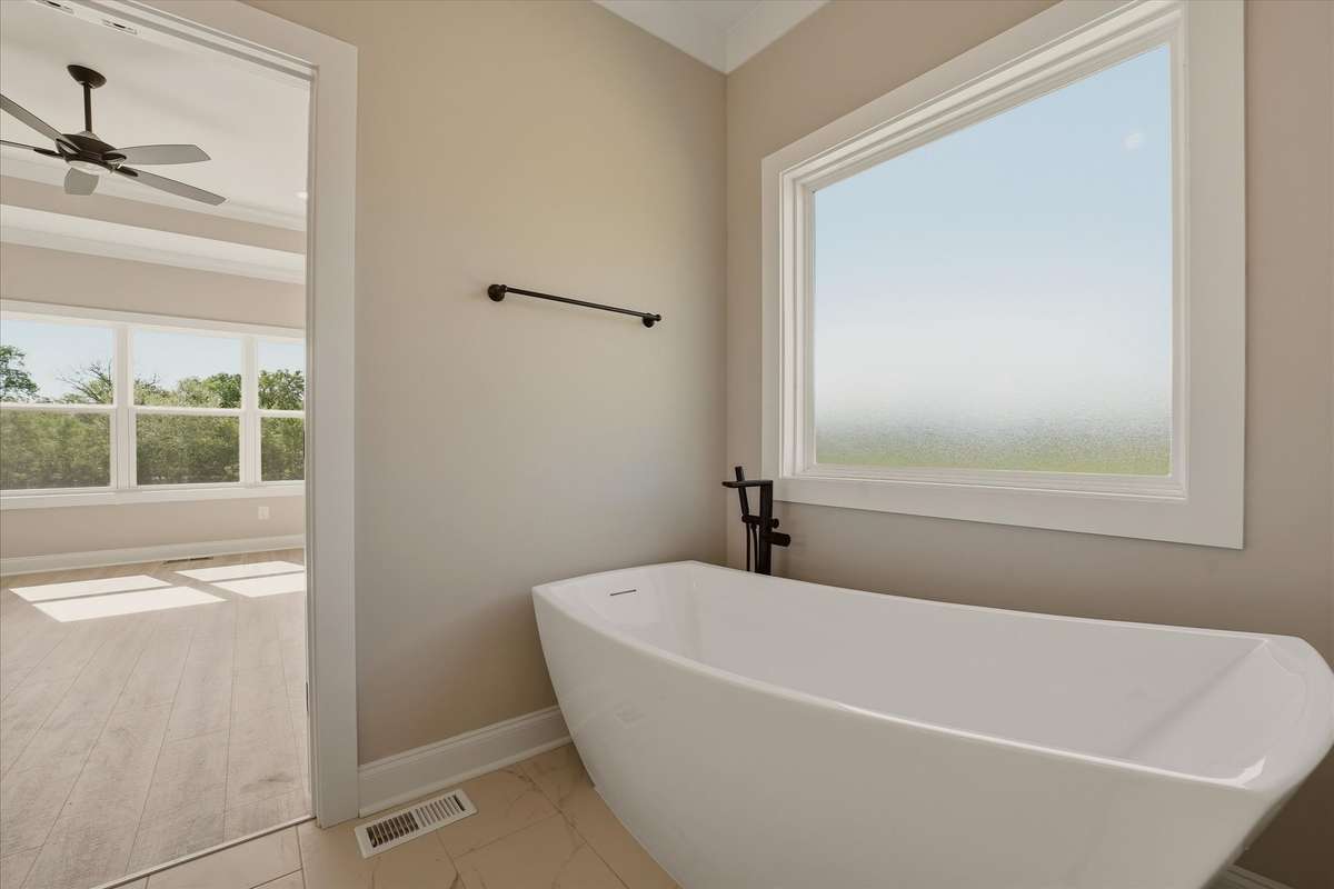 Primary Freestanding Tub