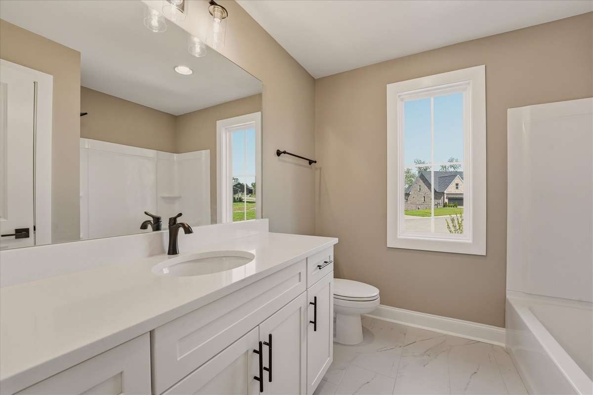 Guest Bathroom (2nd Floor)