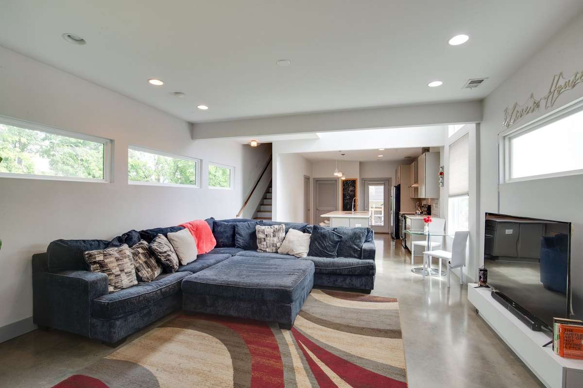 Open floorplan perfect for entertaining.