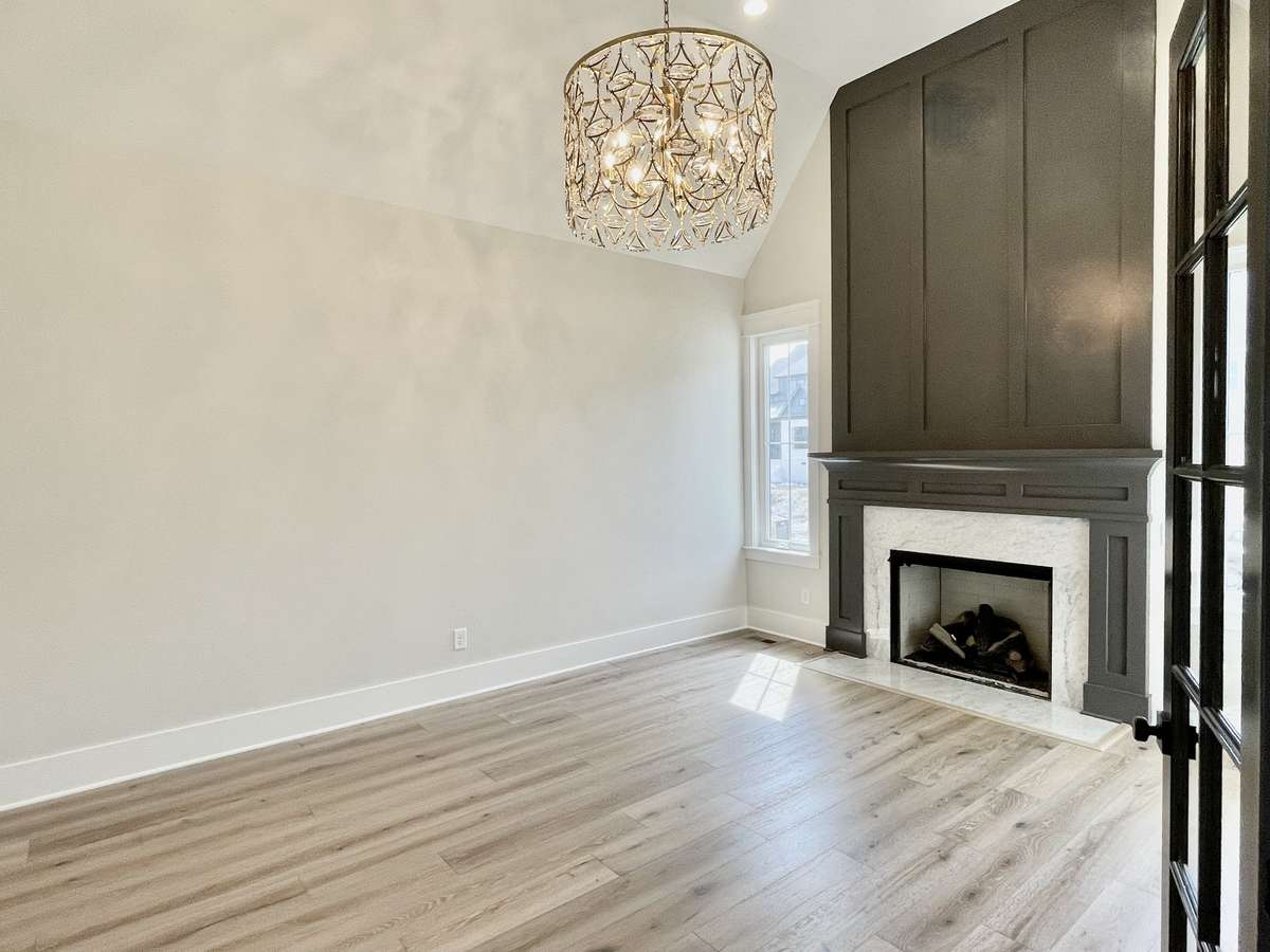 Welcome to the pinnacle of luxury homebuilding—Turnberry Homes, your premier semi-custom builder, dedicated to crafting dreams into reality & committed to delivering homes that reflect the unique tastes, lifestyles, & aspirations of each homeowner.
