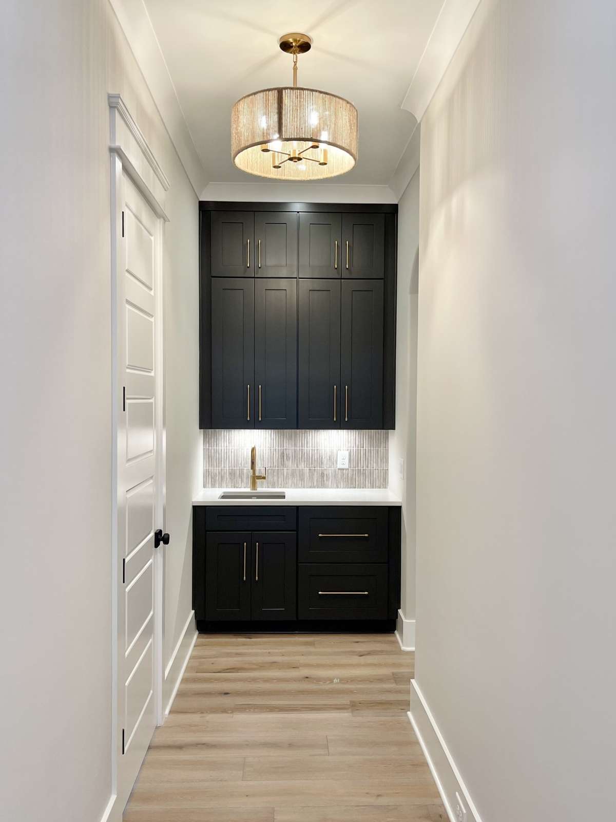 Work with a team of seasoned professionals w/ decades of experience in the industry & combine time-honored building techniques w/ the latest advancements in design to create the new home of your dreams that is as functional as it is beautiful.