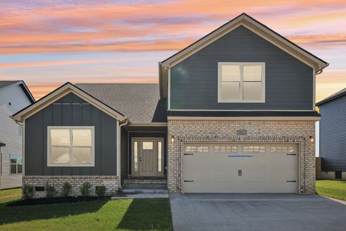 Sample pictures from a previous build showing the Bailey Floor Plan. Materials and colors are subject to change without notice.