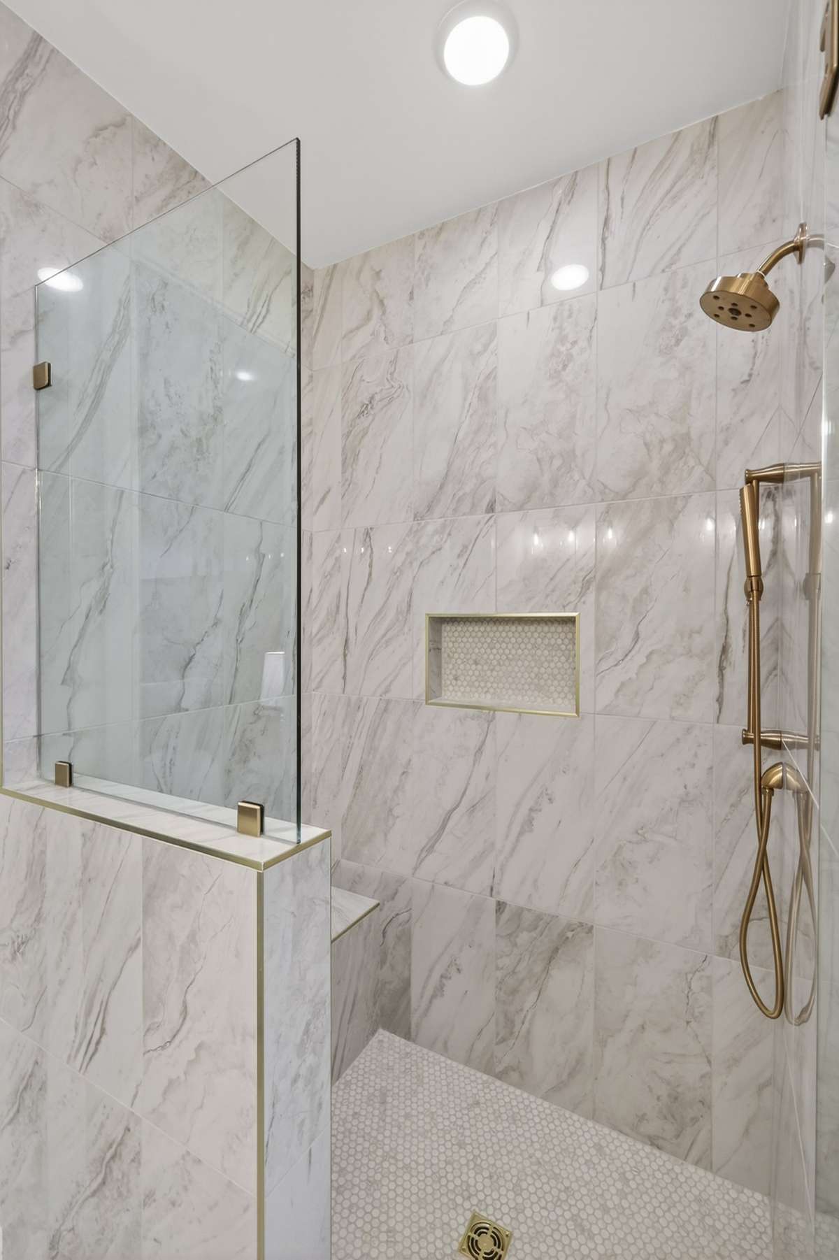 Owners shower.