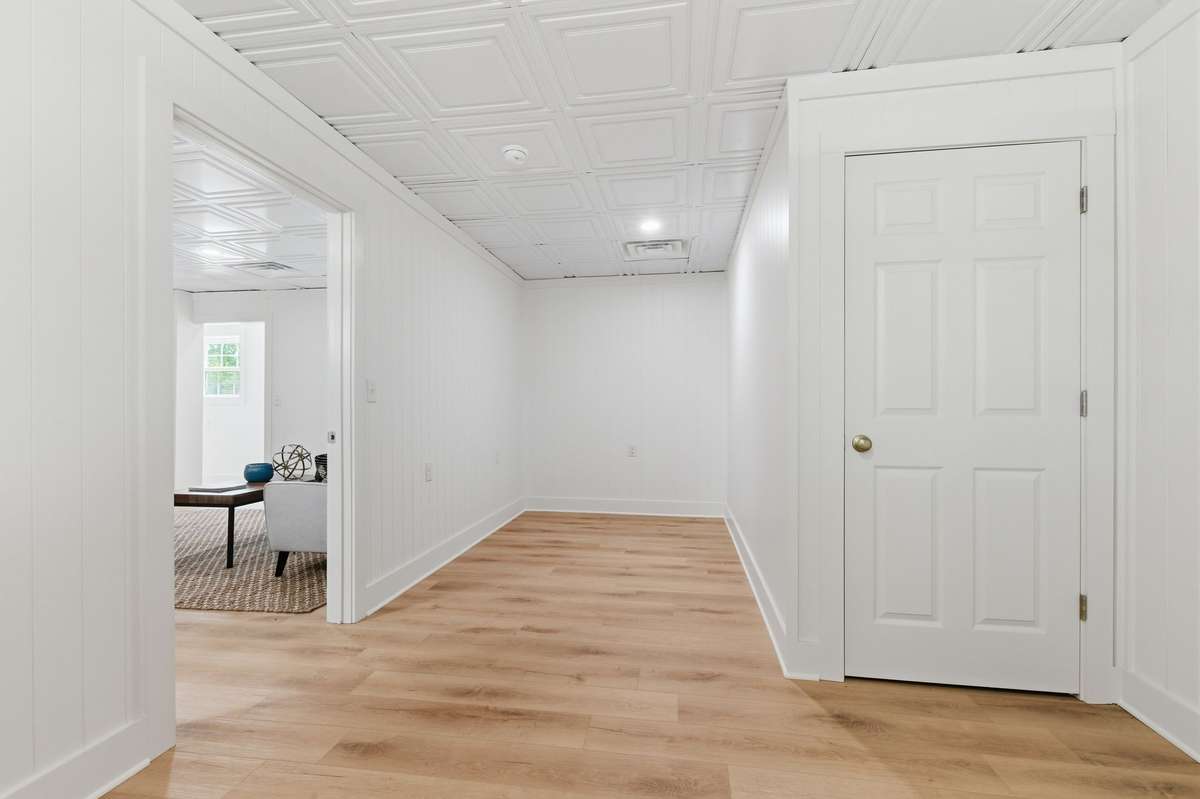 Spacious Closet in 2nd Bedroom