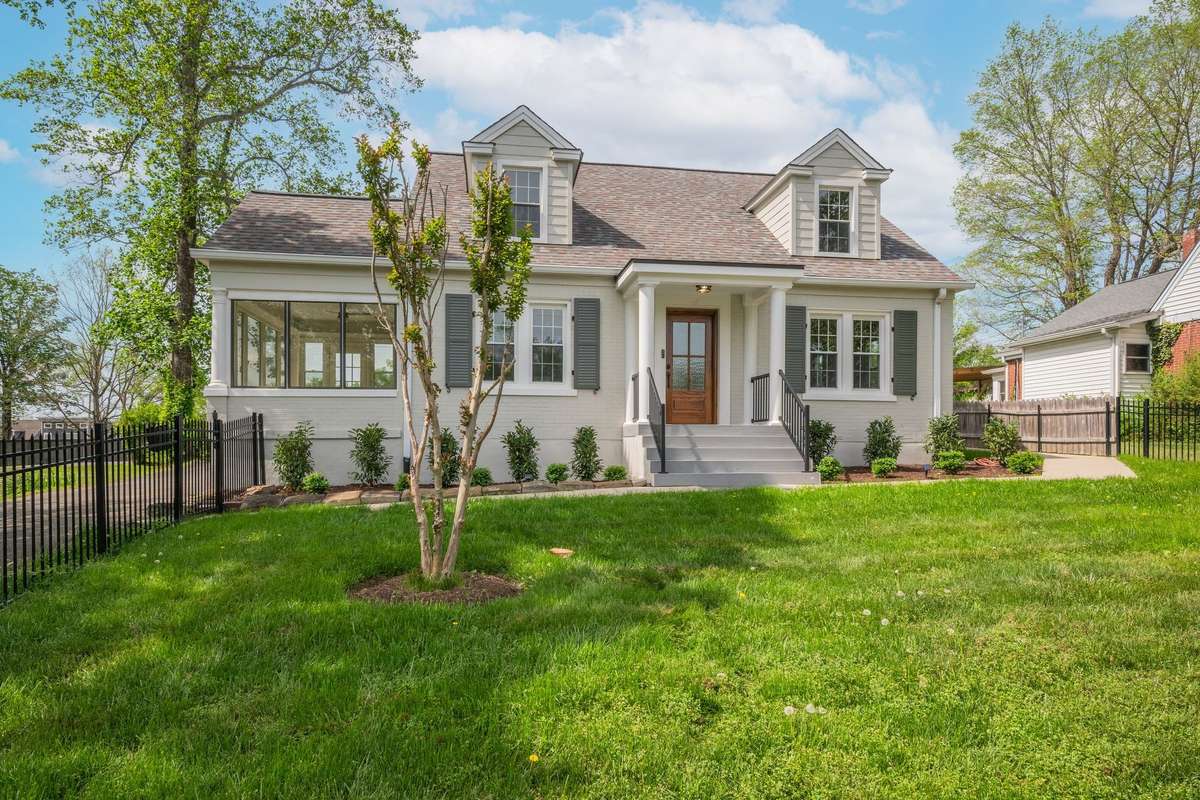 Two Primary Suites - One on Ground  Level of Main House with 2nd Suite on Upper Level 
All NEW INSULATION ! NEW ELECTRICAL ! Tankless Water Heater *Roof Approx 7 Yrs Old