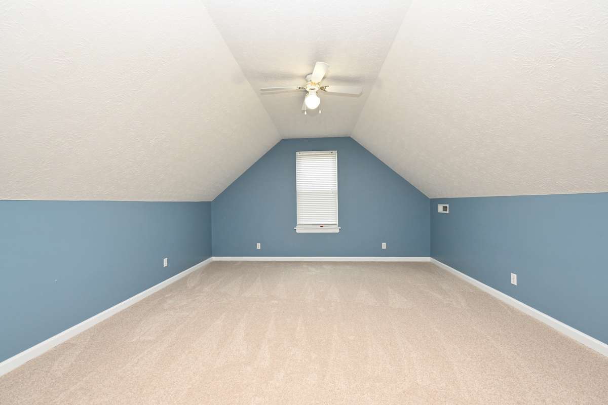 bonus room would make a great office or extra bedroom, notice it has central hvac