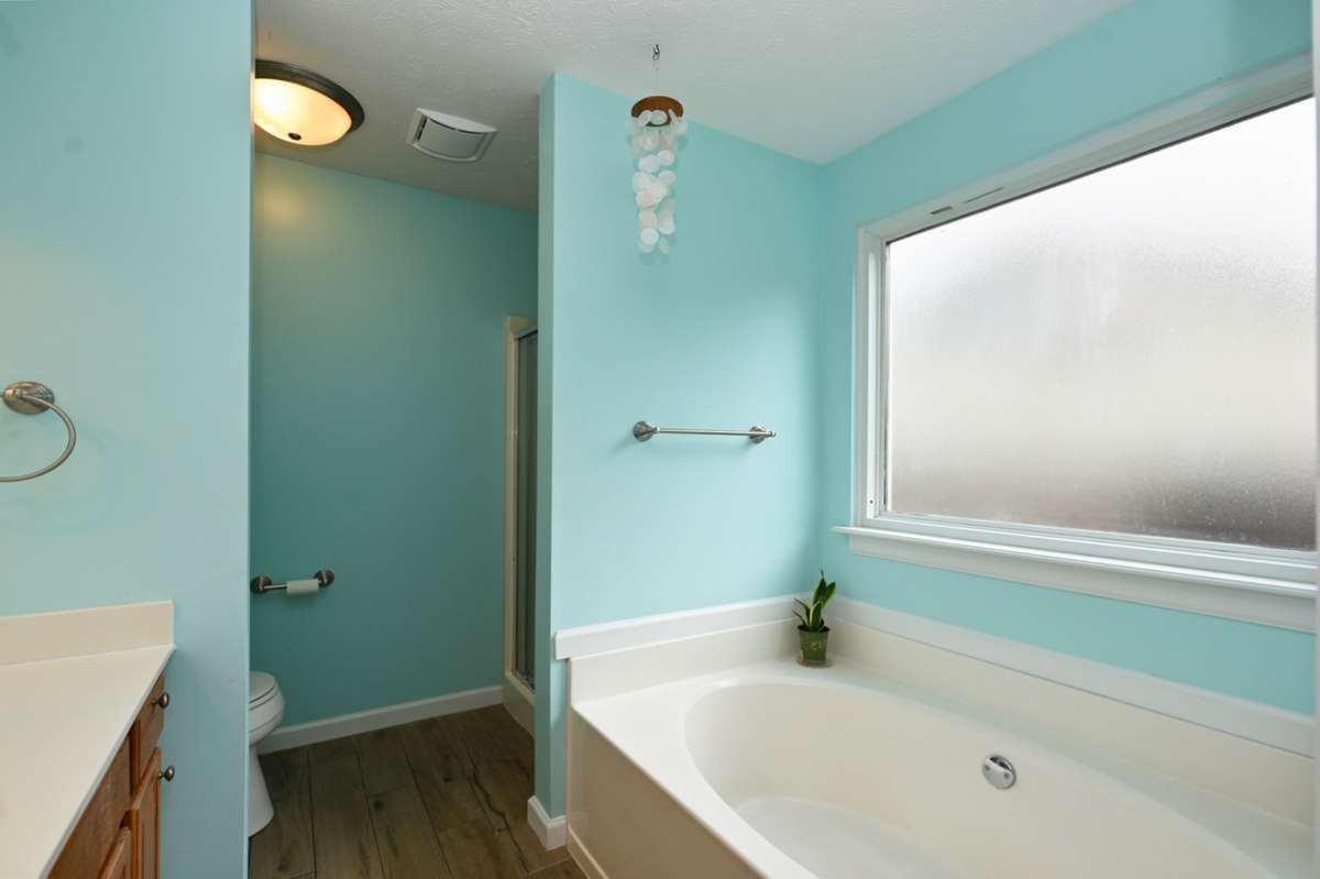 Separate tube/shower